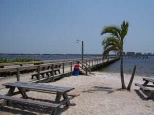 yacht club pier.5.22.06 002