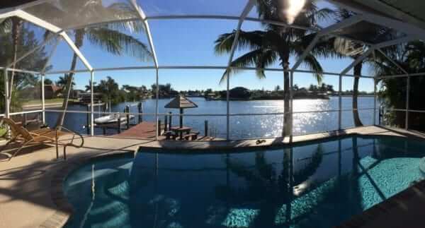 pool-water-dock-pano