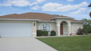 Cape Coral Realtor - Deb Cullen helps Linda